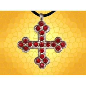 Pendentif Croix Chrétienne Argentée et Brillants Rouges  Bijou Collier Médiéval